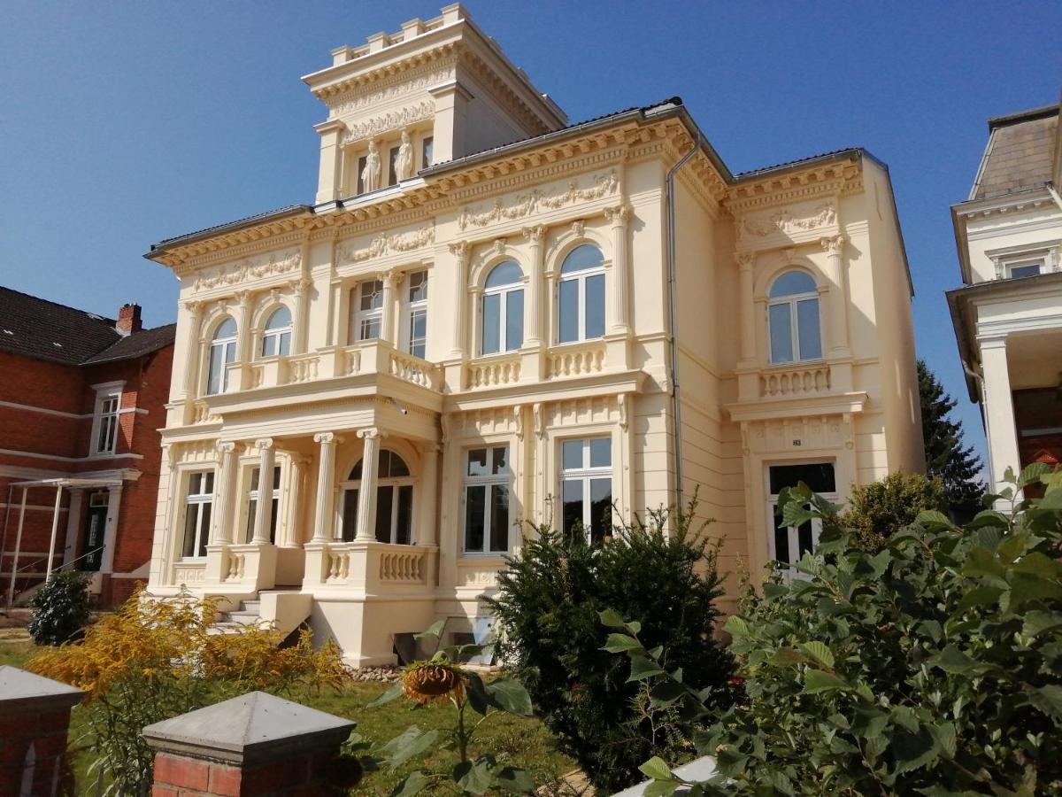 Villa Pauli Eutin Exterior foto